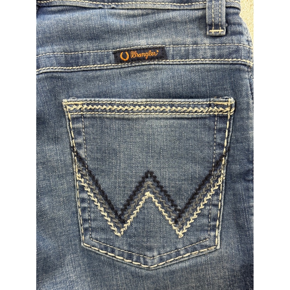 Wrangler Womens Willow Ultimate Riding Bootcut Blue Jeans 7x32 Meas: 28x31 - Picture 3 of 6